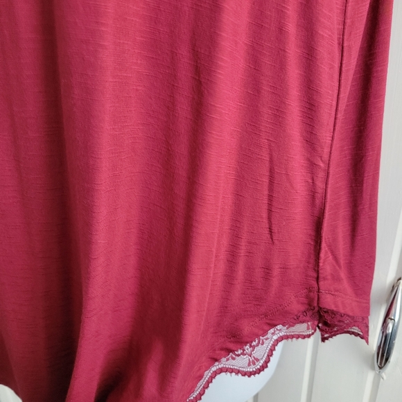 Lane Bryant Cold Shoulder Top - Picture 4 of 5